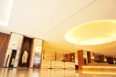 Five-star hotel, Lobby